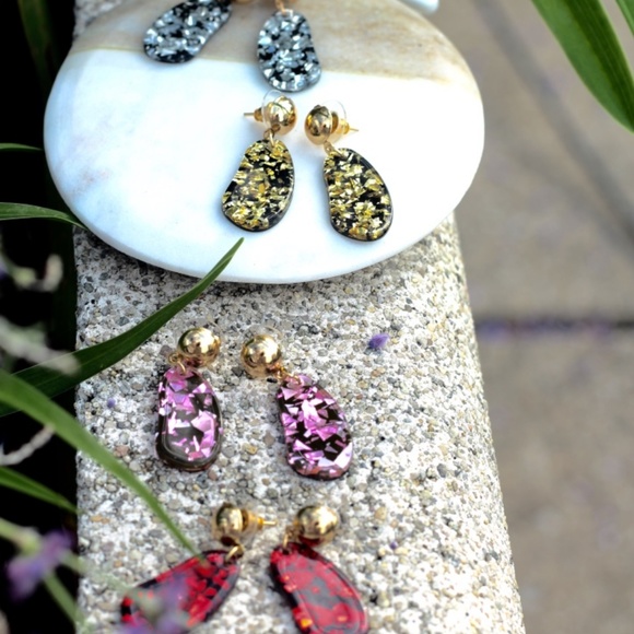 New pink Acrylic drop dangling resin Earrings - Picture 8 of 8